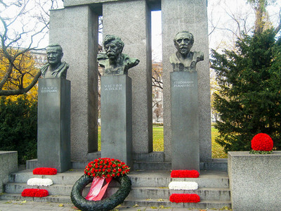 SL270828.jpg